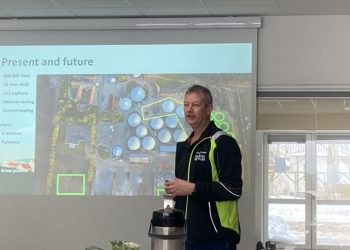 Økonomichef Laus Gaardbo fortæller om Sindal Biogas. Foto: Privat.
