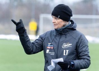 Lene Terp og truppen rejser sydpå onsdag for at træne under mere optimale forhold i Spanien. Foto: Bente Poder.
