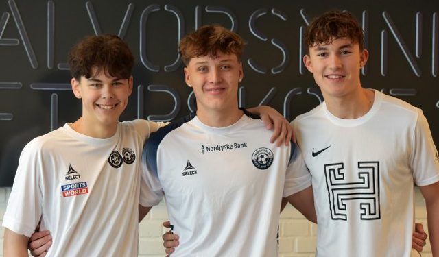Fra venstre: Villads Diego Vestergaard Kleist, Anton Vecht Johansen og Oscar Dolbak Nør. Foto: Halvorsminde.