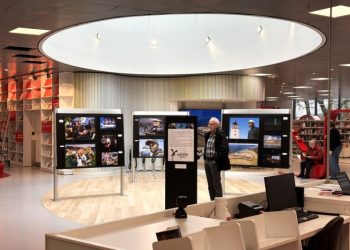 Udstillingen på Hjørring Bibliotek af Hans Ravns flotte billeder kan ses til og med lørdag den 28. februar. Foto: Palle W. Nielsen