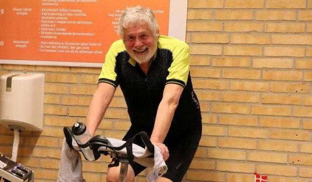 Knud på cyklen. Foto: ICV.