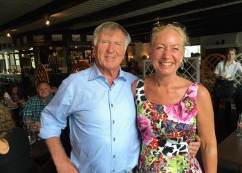 Sepp Piontek i selskab med Hanne Skipper på Restaurant Tannishus i sommeren 2016. Foto: Niels Skipper.