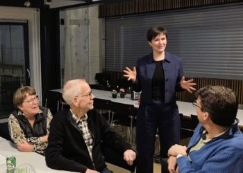 Aftenens gæst i Tårs var Anne Honoré Østergaard, som er folketingskandidat i Hjørringkredsen. Foto: Lone Olsen.