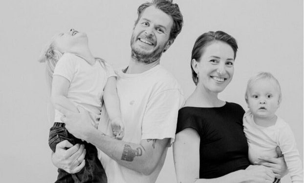 Michala og familie søger bolig. Privatfoto