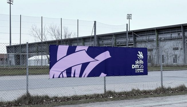 Fodboldspillerne kæmper på Nord Energi Arena i Hjørring for at holde fodboldholdene i de bedste rækker. Foto: Palle W. Nielsen