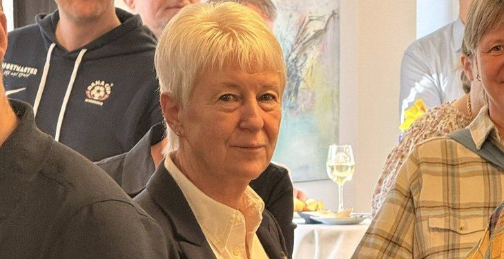 Jette Andersen ved fejringen hos Dana Cup. Foto: Betina D. Jensen.