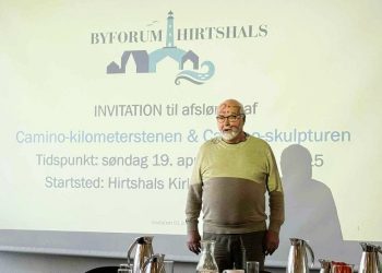 Bykoordinator og bestyrelsesformand John Kongerslev fra Byforum ved fredagens morgenmøde hos Hirtshals Handel & Erhverv. Foto: Niels Skipper.