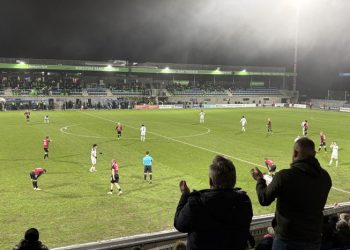 Jublen var stor, da kampen mod Thisted FC blev fløjtet af. Foto: Palle W. Nielsen