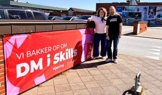 Udviklingschef Kristine Kragkær Wadsholt og grafisk designer Jeppe Hyttel Nedergaard. Foto: Nordsøen Oceanarium.