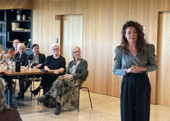 Julia Lahme til venindeaften tirsdag i Kornets Hus. Foto: Tobias Halskov Kirk Carlsen.
