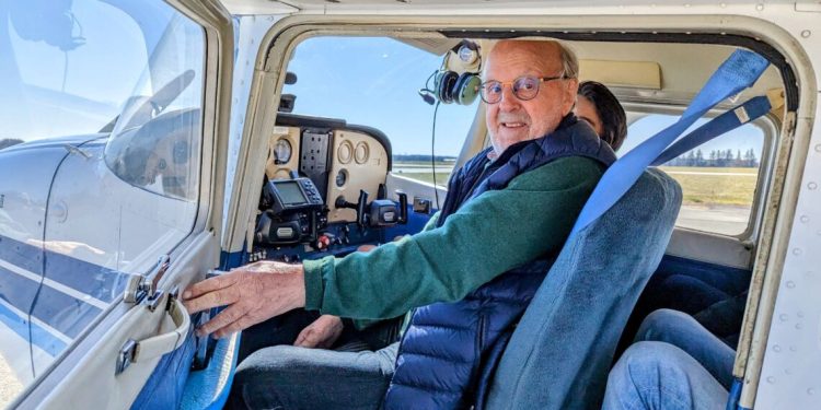Ole Baggesen er klar til at flyve rundture. Arkivfoto: Niels Helver.