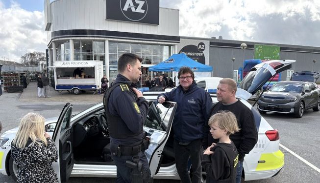 Michael Kongstad og bagest Peter Esbech Mathiesen fortalte om politiet og "Det Gode Naboskab". Foto: Palle W. Nielsen