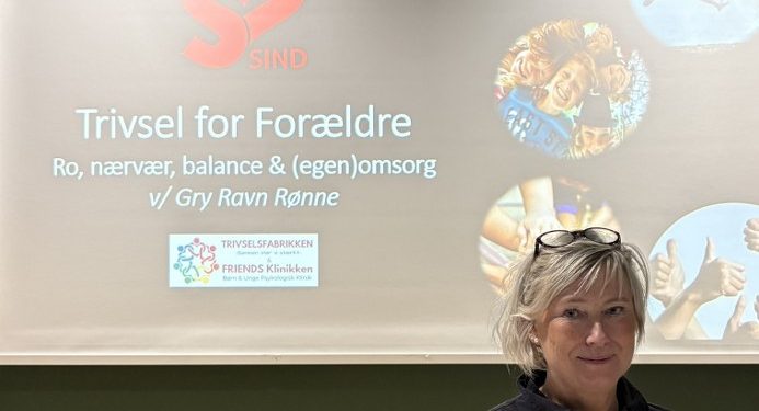 Gry Ravn Rønne er cand.pæd. i pædagogisk psykologi er medstifter og medejer af FRIENDS Klinikken samt Trivselsfabrikken. Her er hun fotograferet ved et foredrag på Hjørring Bibliotek arrangeret af SIND Hjørring. Foto: Palle W. Nielsen
