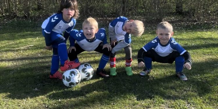 Her er det nogle lidt ældre spillere på U6 end målgruppen for det nye tiltag. Foto: Hirtshals Boldklub.