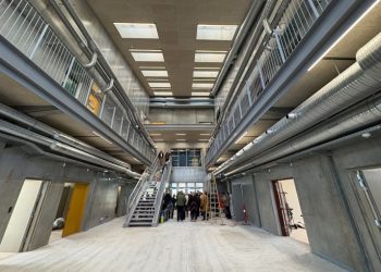 Hjørring Kulturskole er et overvældende byggeri. Foto: Palle W. Nielsen