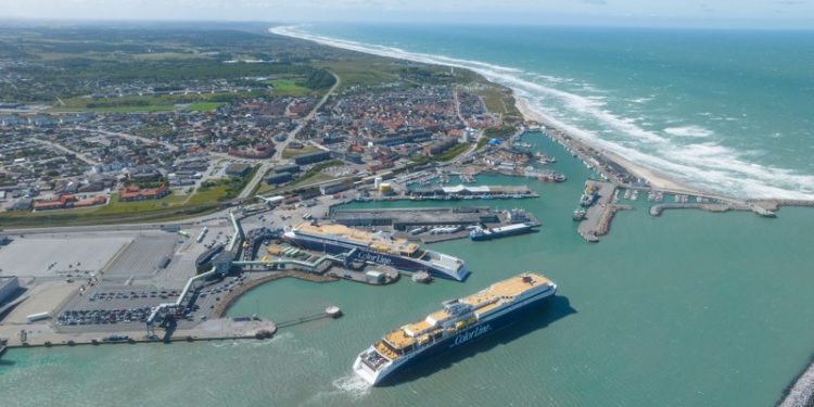 SuperSpeed 1 og 2 hos Color Line i Hirtshals Havn. Foto: Anders Martinsen.