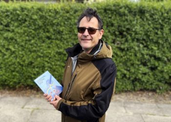 Claus Zielke er uddannet pianist fra Det Jyske Musikkonservatorium i Århus og tillige klaverstemmer med virksomhed i Hjørring og stemme-område i hele Vendsyssel. Foto: Palle W. Nielsen