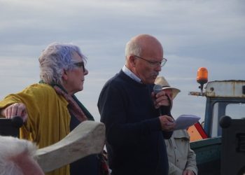 Båltaler Lars Høgh og ved hans side formand Birthe Østergaard. Foto: Kjeld Larsen.