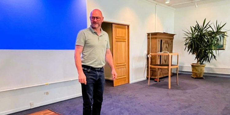 Formand David Jensen bød velkommen til morgenmødet med HHE på Hotel Skaga. Foto: Niels Chr. Jakobsen.