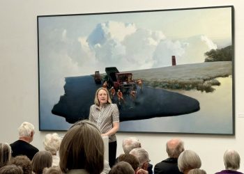 Museumsdirketør Sine Kildeberg bød velkommen på Vendsyssel Kunstmuseum. Foto: Betina D. Jensen.