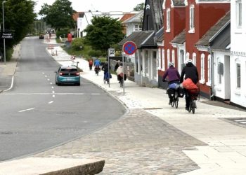 Cyklende gæster i Tversted juni 26. Foto: Palle W. Nielsen