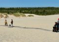 I uge 29 er det nemt for kørestolsbrugere og gangbesværede at få adgang til toppen af Råbjerg Mile. Foto: Niels Helver.