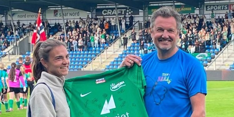Janelle Cordia og Thomas Klimek på Nord Energi Arena. Foto: Privat.