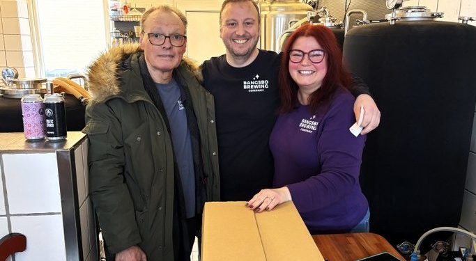 Tovholder i MadMarked 2026 i Tversted, Peter Popowicz, besøgte med Herreklubben tidligere på året Allan Jensen og Jannie Kristensen og deres Bangsbo Brewing Company i Frederikshavn. Foto: Palle W. Nielsen