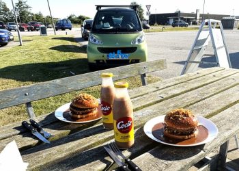 Restaurant Trinbrættet i Sindal blev valgt til opladning på vej på Skagen. Foto: Palle W. Nielsen