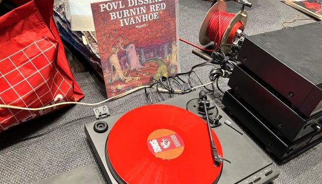 Musik på vinyl, pladespiller, køb og salg - Vinyl Bazar i Tversted. Arkivfoto: Palle W. Nielsen